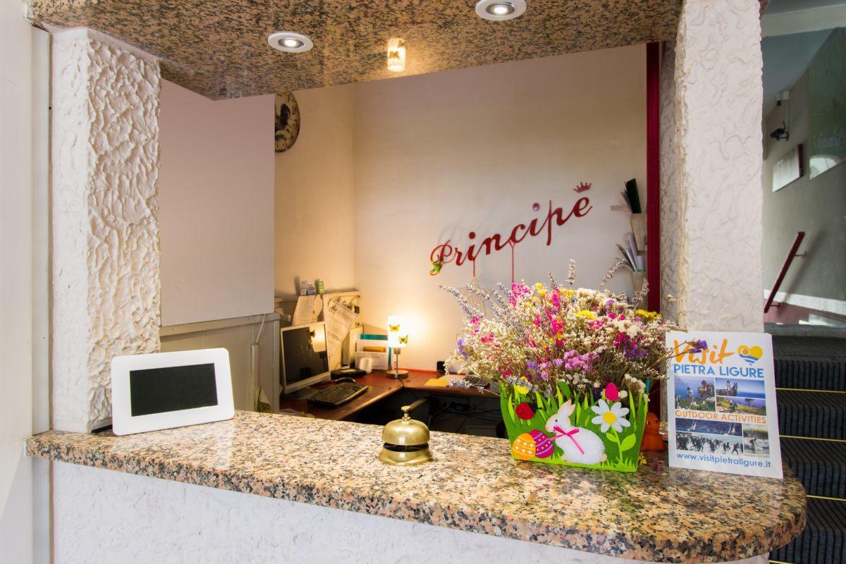 פייטרה ליגורה Hotel Principe מראה חיצוני תמונה